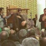 حضور حاج محسن کوهکن در مراسم مرثیه خوانی حضرت فاطمه زهرا(س) در جمع هواداران و اعضای ستاد